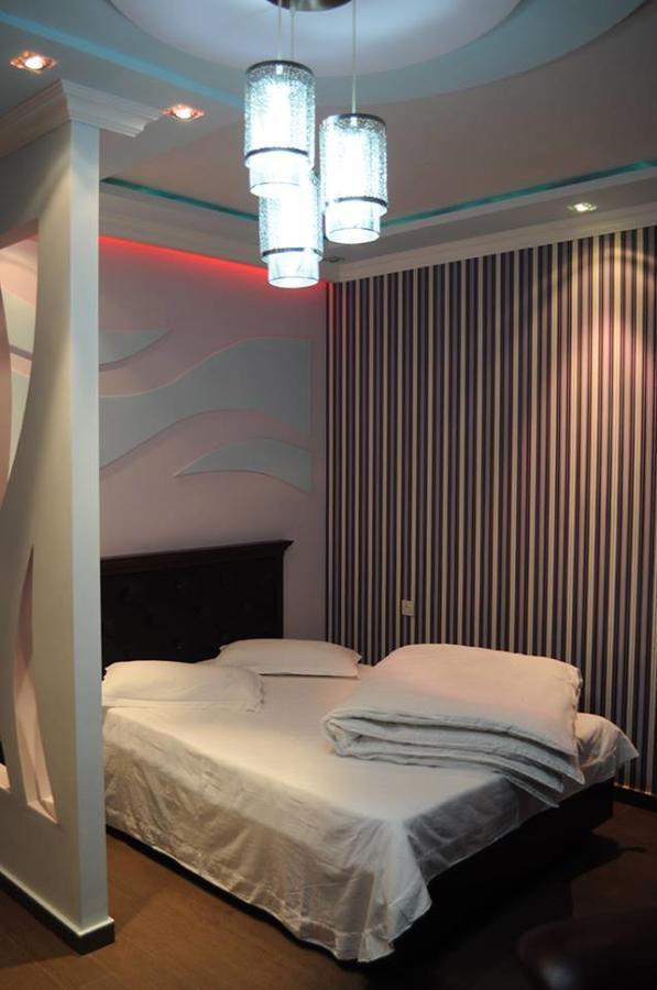Hotel Apollon Ереван Экстерьер фото